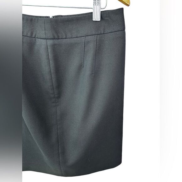 LOFT Black Pencil Mini Skirt Size 0 Petite - Picture 3 of 9